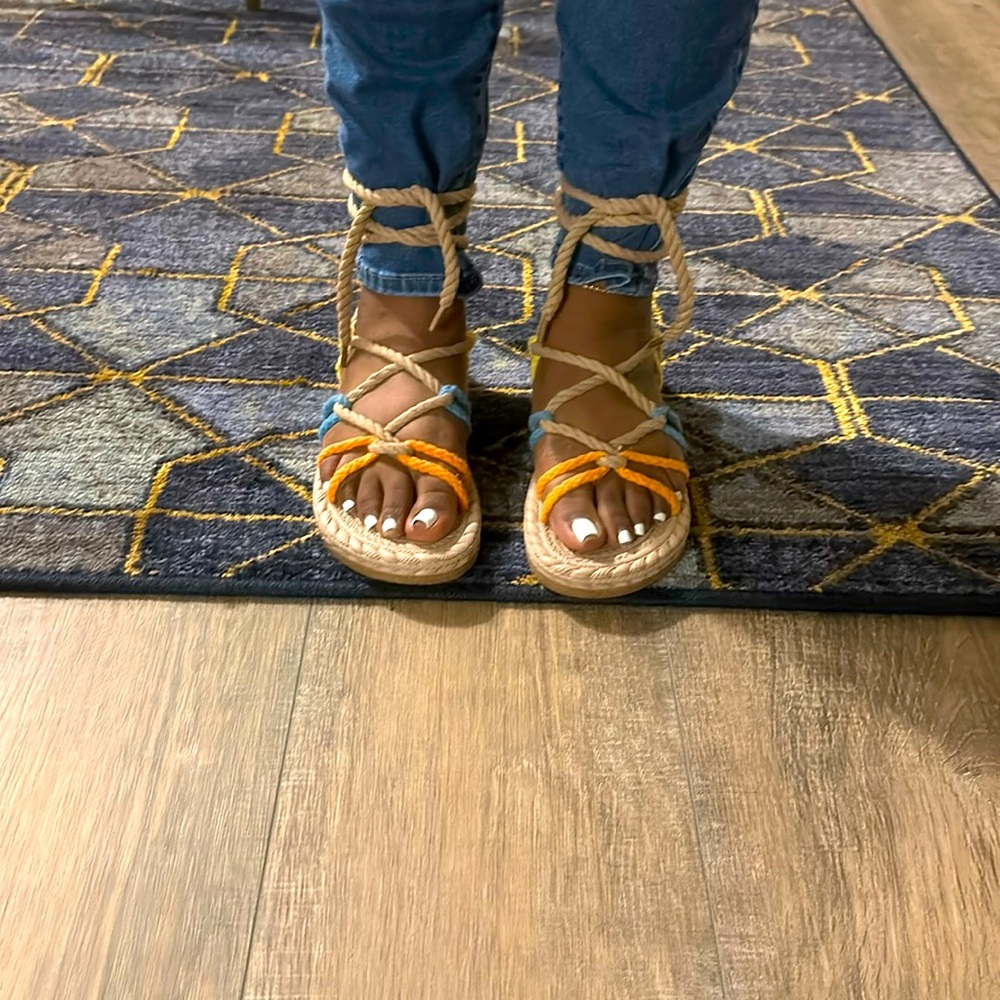 SHEIN Sandals Size 10 but fit like a 8. Brand New.